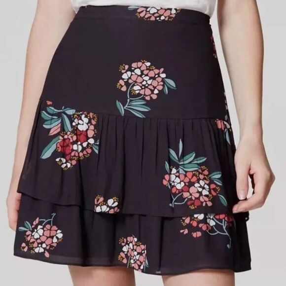 LOFT Dresses & Skirts - LOFT Hydrangea Skirt 
